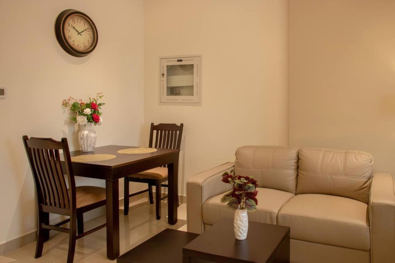 Aws Homes - Luxurious High Floor Studio With Breathtaking View Dubai Eksteriør billede