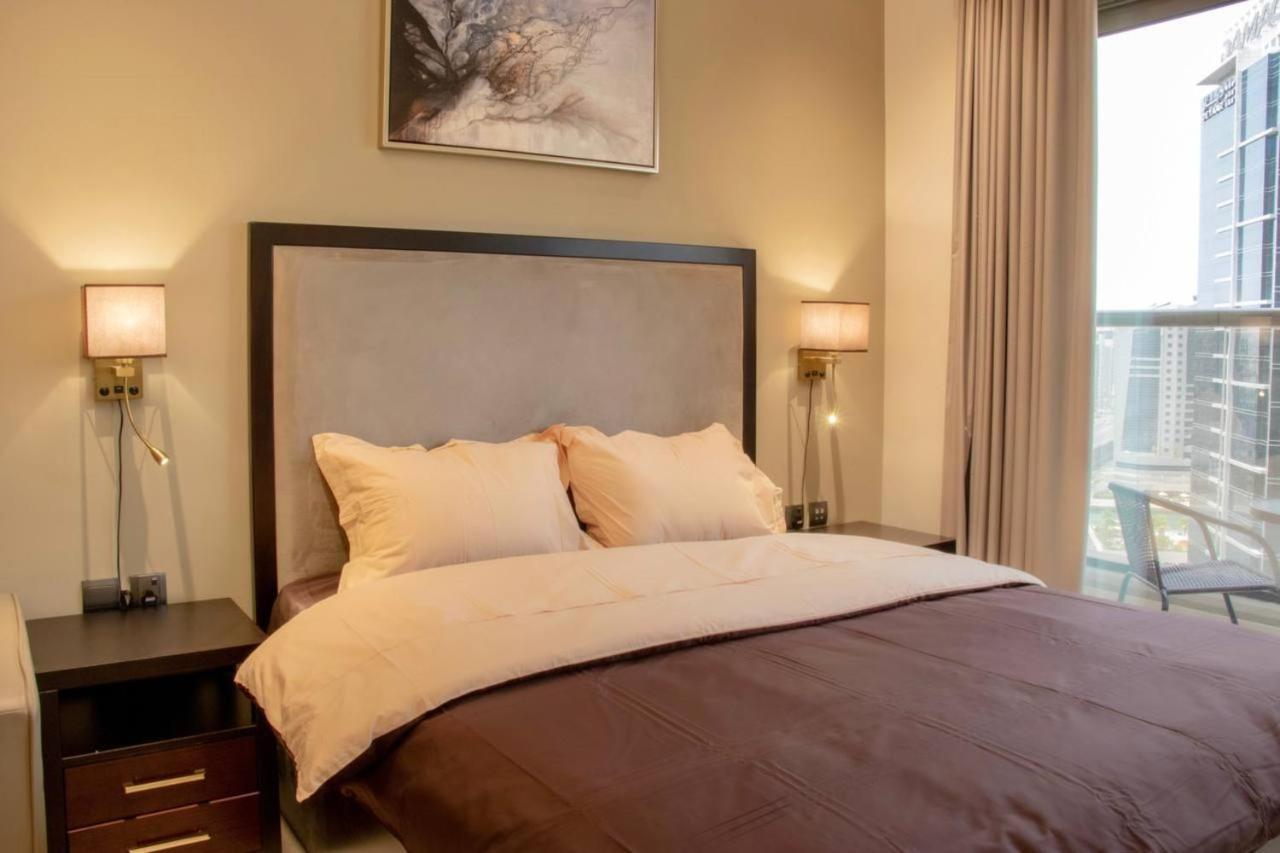 Aws Homes - Luxurious High Floor Studio With Breathtaking View Dubai Eksteriør billede